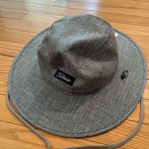Titleist Gray Aussie Hat